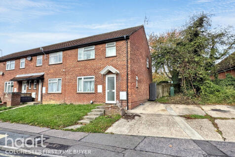 Forest Road, COLCHESTER 3 bed end of terrace house for sale