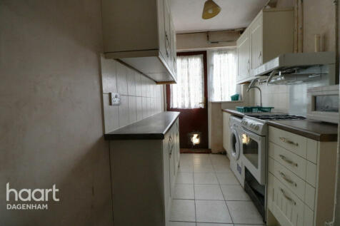 Alibon Road, Dagenham 2 bed terraced house for sale