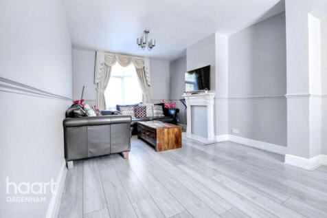 Barnmead Road, Dagenham 2 bed terraced house for sale