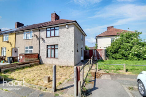Nicholas Road, Dagenham 2 bed end of terrace house for sale