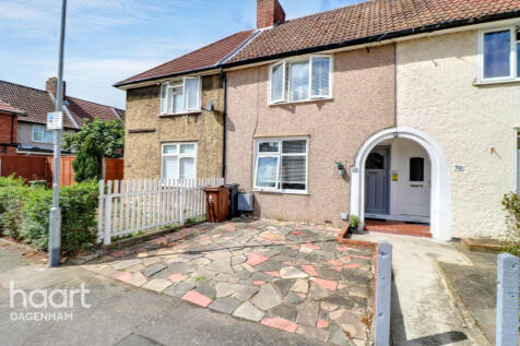Babington Road, Dagenham 2 bed terraced house for sale