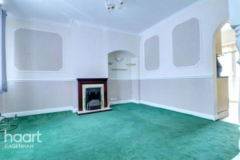 Nutbrowne Road, Dagenham 2 bed terraced house for sale