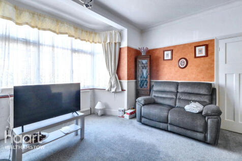 Evanston Avenue, Highams Park 3 bed terraced house for sale