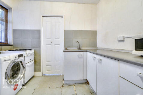 Kingsley Road, Walthamstow 1 bed flat for sale