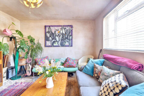 Sturge Avenue, Walthamstow 4 bed end of terrace house for sale