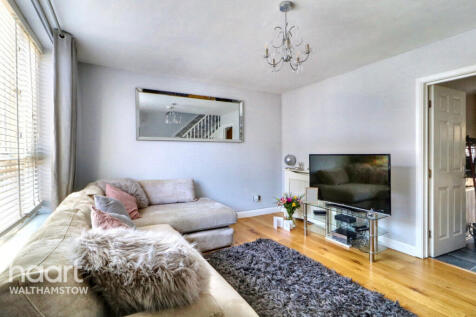 Thorpe Road, Walthamstow 2 bed terraced house for sale