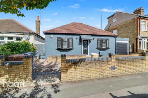 Sinclair Road, Chingford 2 bed bungalow for sale
