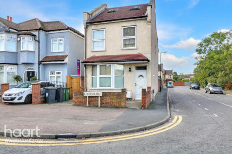 Kitchener Road, London 5 bed detached house for sale