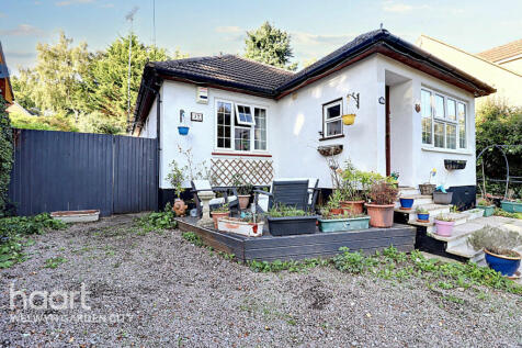 Mardley Avenue, Welwyn 3 bed detached bungalow for sale