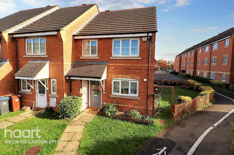 Gorseway, Hatfield 3 bed end of terrace house for sale
