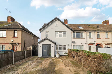 Beechwood Avenue, Hayes 3 bed end of terrace house for sale