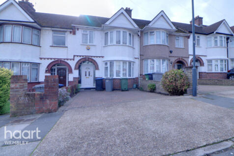 Kingsbury 3 bed terraced house for sale