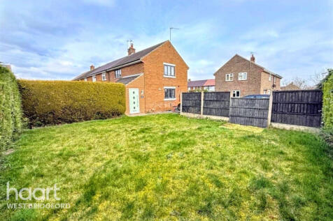Hoe View Road, Cropwell Bishop 3 bed townhouse for sale