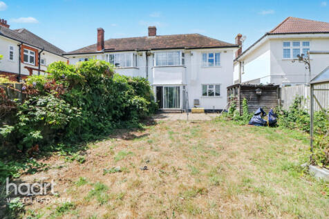 4 bedroom semi-detached house for sale