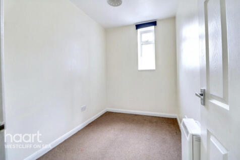 Hamlet Court Road, Westcliff