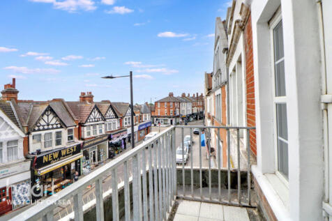 Hamlet Court Road, Westcliff