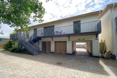 2 bedroom property for sale