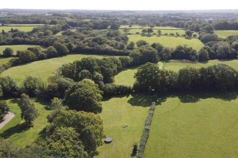 Maynards Green, Heathfield c 3.9 acres 5 bed detached house for sale