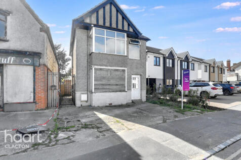 Main Road, Harwich 2 bed detached house for sale