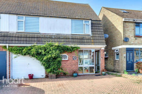 3 bedroom semi-detached house for sale