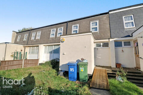 Alexandra Road, Tilbury 3 bed terraced house for sale