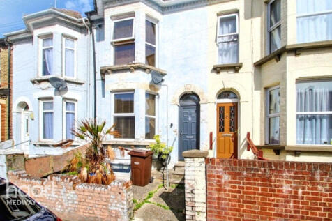 Luton Road, Chatham 3 bed terraced house for sale