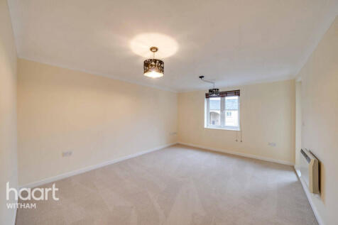 Mortimer Way, Witham 2 bed apartment for sale