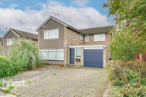 Tithe Close, Witham 4 bed detached house for sale