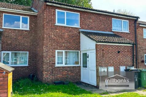 Woodside Court, Attleborough... 2 bed maisonette for sale