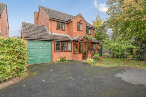 Turnpike Close, Worcester... 4 bed detached house for sale