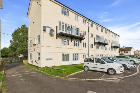 Penhill Road, Matson, Gloucester... 2 bed apartment for sale