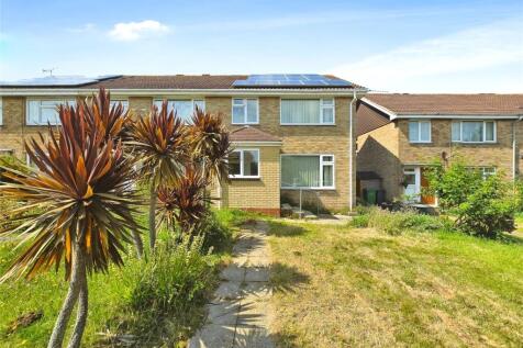 Jubilee Close, Freshwater, Isle of Wight 3 bed end of terrace house for sale