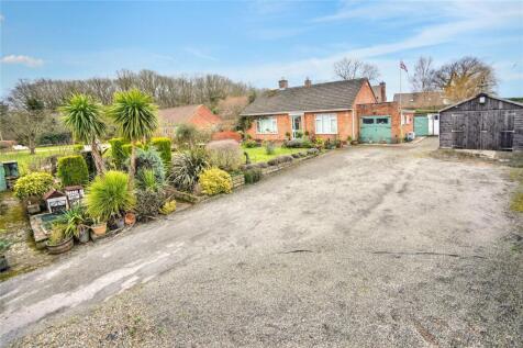 Hillcrest, Button Bridge, Kinlet... 2 bed bungalow for sale