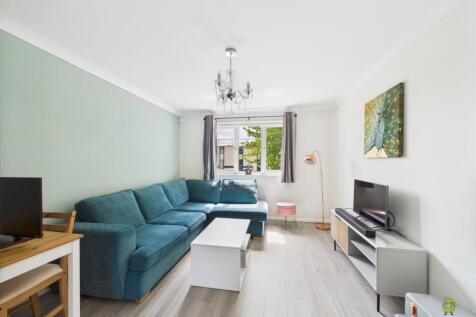 Flat 5 Cloisters Court, 174 Erith... 1 bed flat for sale