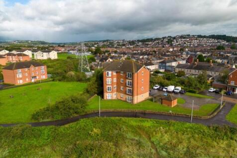 Amelia Way, Newport NP19 2 bed apartment for sale