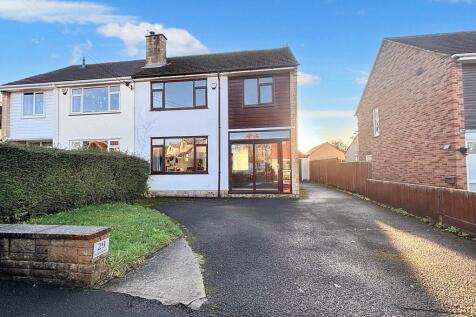 3 bedroom semi-detached house for sale