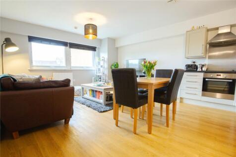 Beacon Tower, Fishponds Road, Bristol... 2 bed apartment for sale