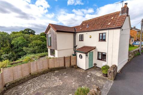 2 bedroom detached house for sale