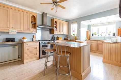 Overndale Road, Bristol BS16 5 bed detached house for sale