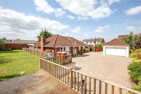 Badminton Road, Bristol BS36 5 bed bungalow for sale