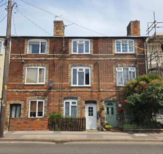 4 bedroom terraced house for sale