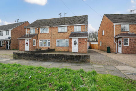 Stafford Road, Crawley, West Sussex 3 bed semi