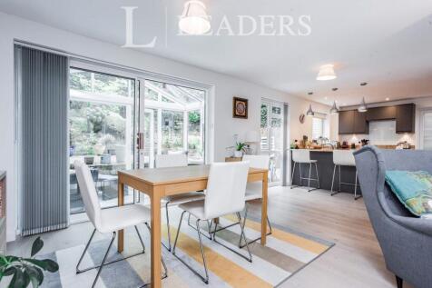 Hazel Grove, Burgess Hill, West Sussex 3 bed detached house for sale