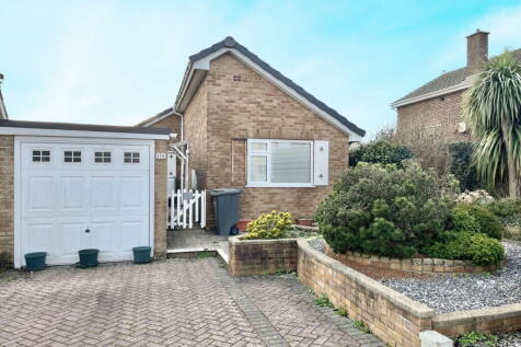 Roselands Drive, Roselands, Paignton 2 bed detached bungalow for sale