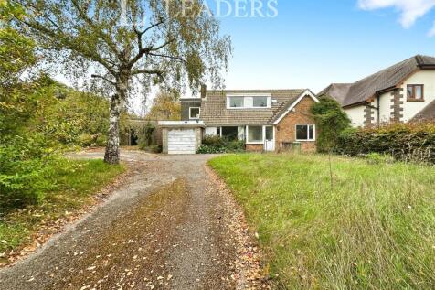 Little Hyden Lane, Clanfield... 5 bed bungalow for sale