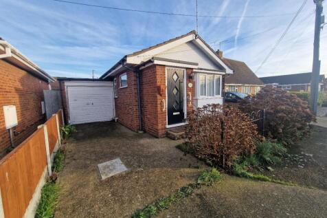 Tewkes Road, Canvey Island 1 bed bungalow for sale