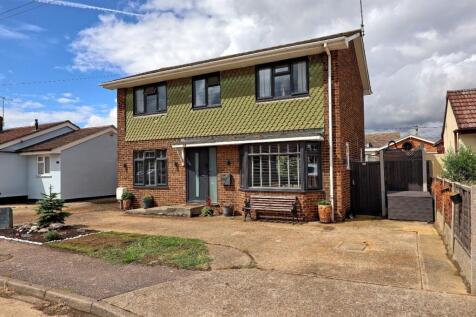 Chapman Road, Canvey Island 4 bed detached house for sale