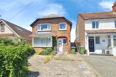 Hawthorn Road, Bognor Regis, West Sussex 3 bed detached house for sale