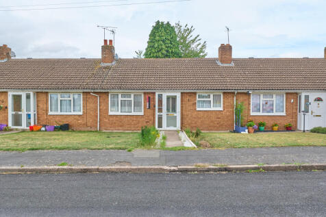 2 bedroom terraced bungalow for sale