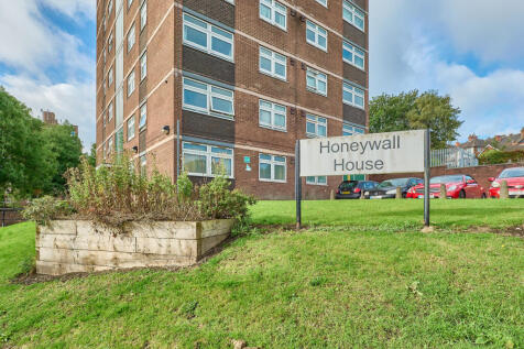 1 bedroom apartment for sale